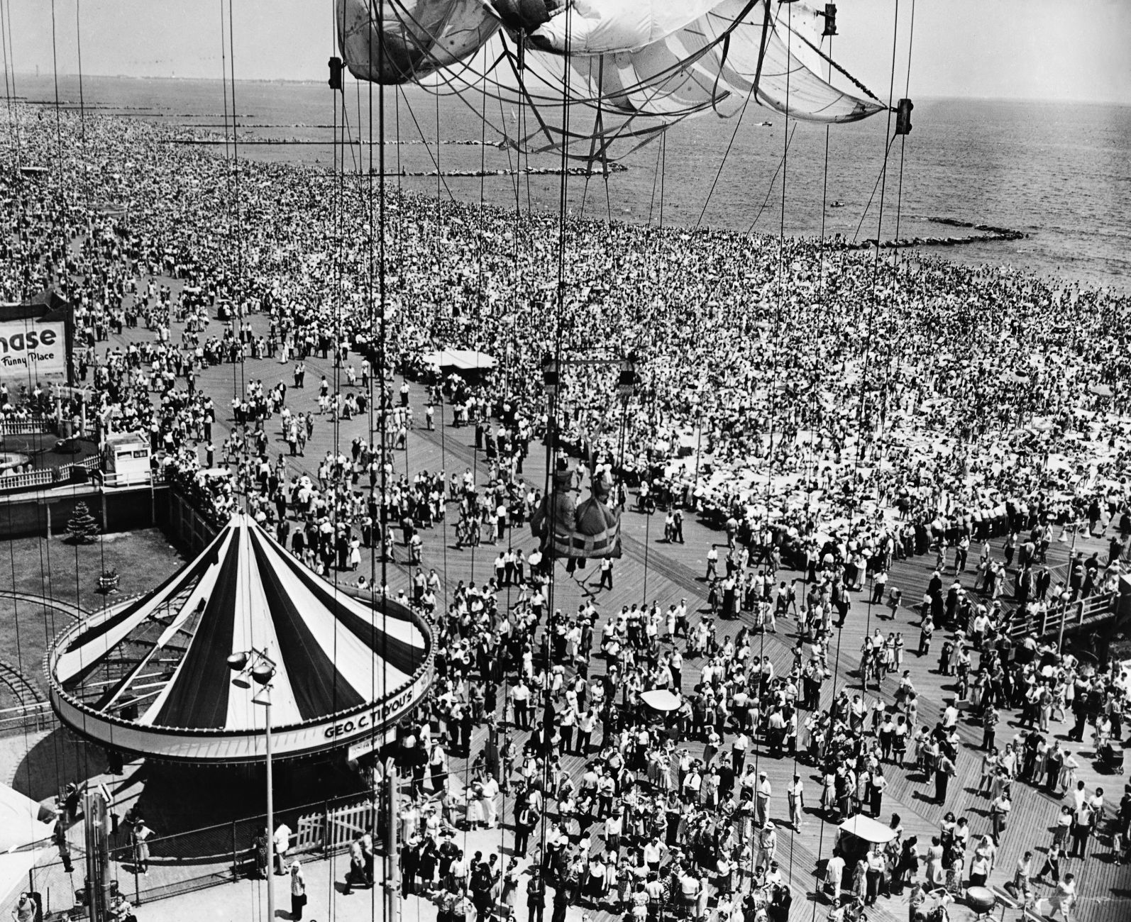 1946: Coney Island